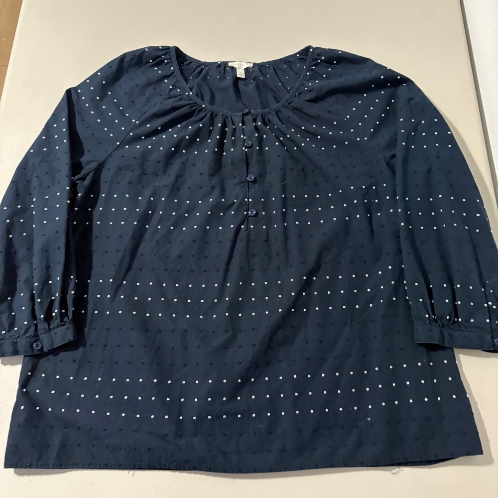 Talbots Navy Blue White Dot Swiss Dot Pintuck Button‎ Neck 3/4 Sleeve Top M